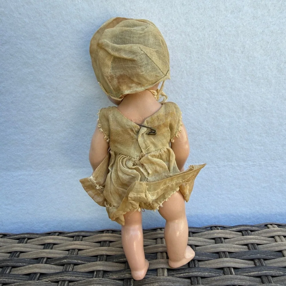 Vintage Madame Alexander 8